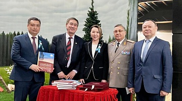 Астанада Ұлы Отан соғысы батырлары жайлы кітаптың тұсаукесері өтті